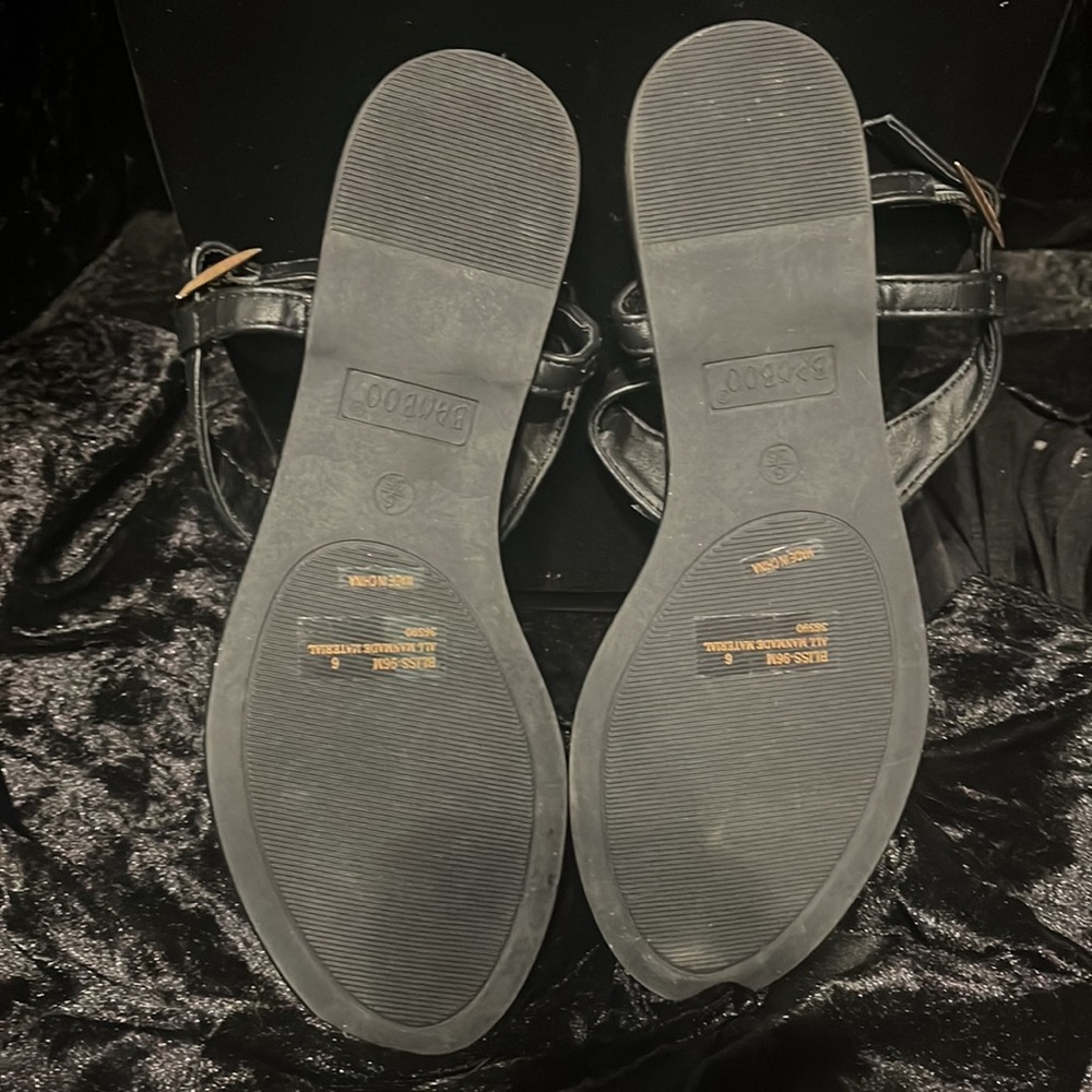 Bamboo Sandals - Picture 4 of 5